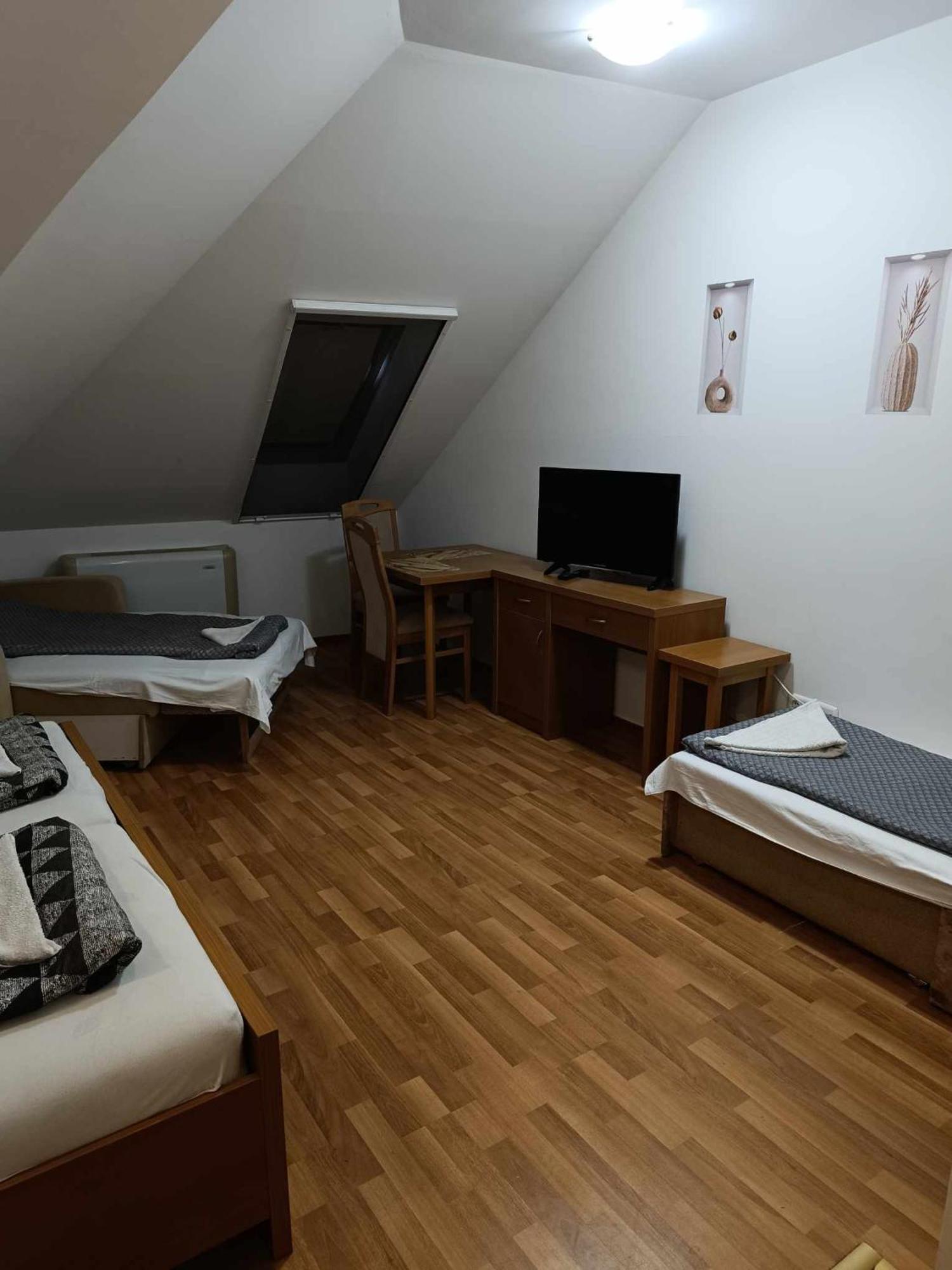 Oazis Wellness Apartman2 Хайдусобосло Номер фото
